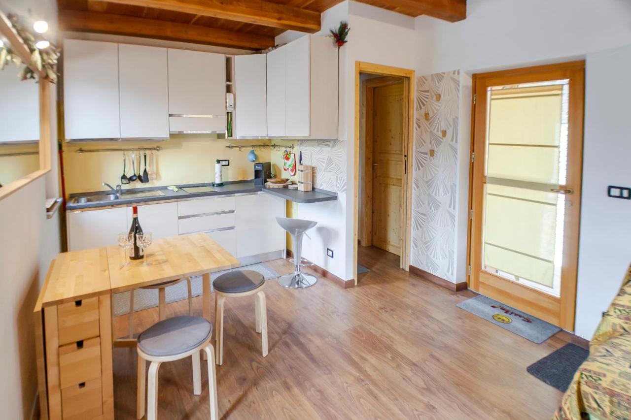 Allo Villo Lovely Apartment Ostana Extérieur photo